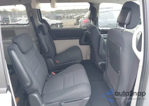 2010 Dodge Grand Caravan Sxt z USA, uszkodzony, nr VIN 2D4RN5D15AR264026